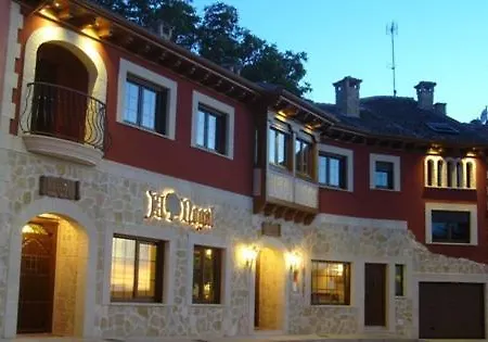 Turisticos Y Suites El Nogal * Segovia