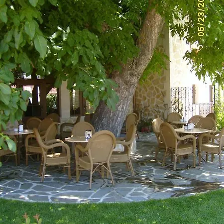 Apartament Turisticos Y Suites El Nogal *