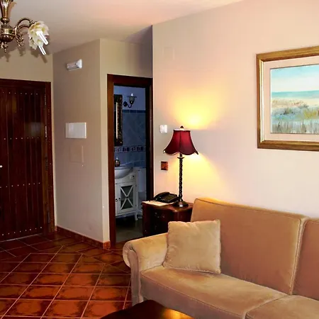 Turisticos Y Suites El Nogal Apartment *