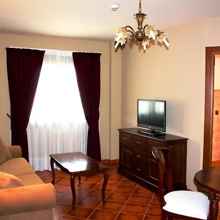 Turisticos Y Suites El Nogal Apartment *