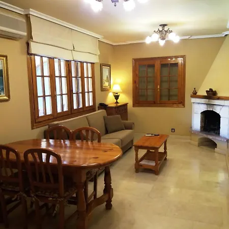 Turisticos Y Suites El Nogal Apartment