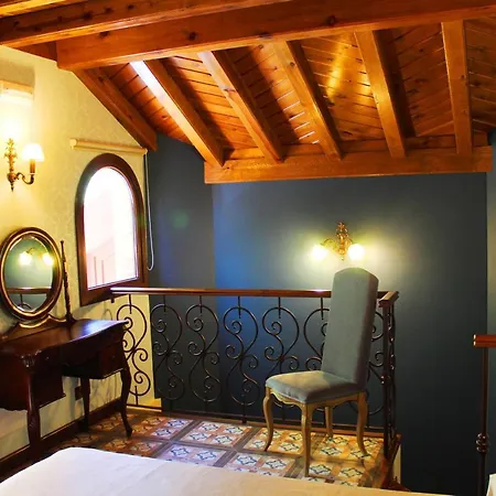 Turisticos Y Suites El Nogal Apartment *