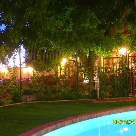 Apartament Turisticos Y Suites El Nogal Segowia